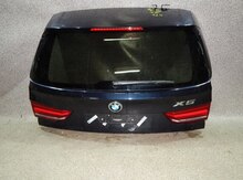 "BMW X5" baqaj qapısı
