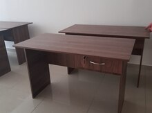 Ofis masası