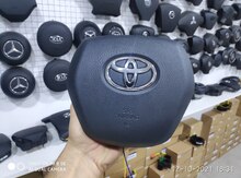 "Toyota Camry 2020" hava yastığı