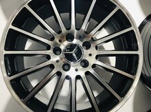 "Mercedes-Benz” diskləri R18