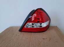 "Nissan Tiida 2006" arxa stop işığı