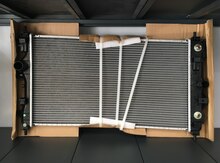 "Chevrolet Cruze 2009-2018" su radiatoru