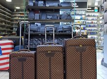 Çamadan "Louis Vuitton"
