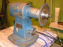 приставка гриндер для заточного станка. наждак электрический 700вт. точильный станок "бэт-1у4" 220 вольт. самоделки жесткого диска. наждак электрический для заточки резцов диаметр 350.