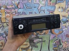 "Mercedes W210" radiosu
