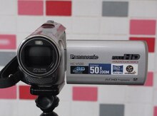 Videokamera "Panasonic HC V500"