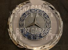 “Mercedes Benz” yan şüşə emblemi
