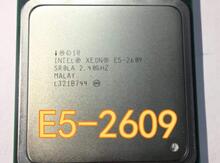Prosessor "Intel Xeon E5-2609 (CPU)"