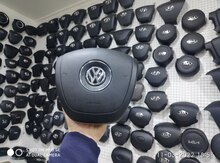 "Volkswagen Touareg" 2011 airbag