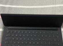 "Apple iPad Pro" klaviaturası