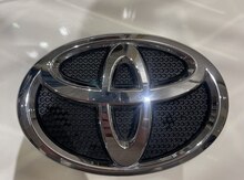 "Toyota Prado" emblemi