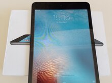 Apple iPad mini Black/Slate 32GB