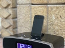 iHome iP90 Dual Alarm Clock Radio AM/FM Presets & Dock
