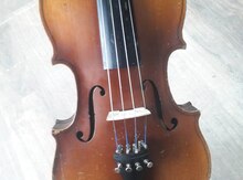Skripka "Antonius Stradivarius Cremonensis"