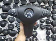 "Mercedes-Benz W204" airbag
