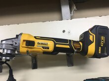Laqonda "Dewalt"