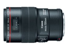 Linza "Canon EF 100 mm f/2.8 Macro IS USM"