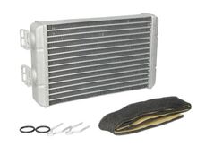 "BMW E46" radiatoru
