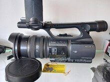 Videokamera "Sony DCR VX2200"