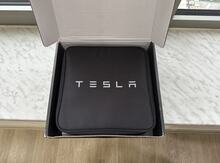 Tesla adapteri UMC