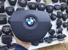 "BMW F10" airbag qapağı