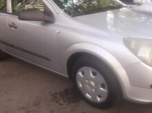 Opel Astra, 2004 il