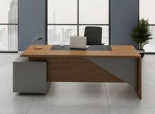 Ofis masası