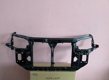"Hyundai Elantra" 2007 radiator paneli