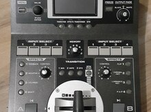 "Roland V-4EX" video mixer