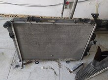 "Mercedes W202" radiatoru