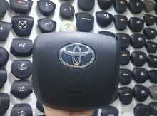 "Toyota Hilux 2020" airbag