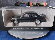 Коллекционная модель "Mercedes-Benz 190E 2.3 16v W201 blue black 1984"