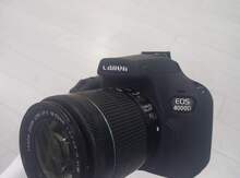 Fotoaparat "Canon EOS 4000D + Silikon"