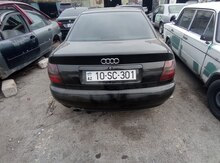 Audi A4, 1998 il