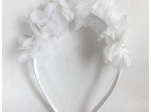 Обадок с белыми цветочками
