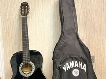 Gitara "Yamaha"