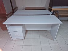 Ofis masaları