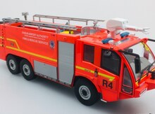 Коллекционная модель пожарного автомобиля "MAN Sides S3X  Fire truck Airport Dublin 2012"