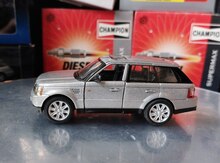 Коллекционная модель  "Range Rover Sport silver 2005"