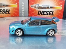 Коллекционная модель  "Ford Focus WRC Street Version blue metallic 1998"