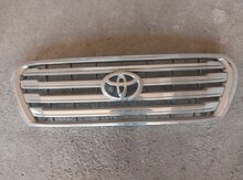 "Toyota Land Cruiser" radiator barmaqlığı