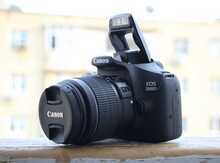 Fotoaparat "Canon 2000d"
