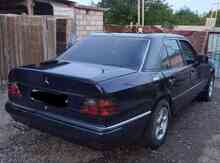 Mercedes E 250, 1992 il
