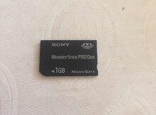 "Sony PSP" yaddaş kartı 1GB