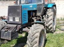 Traktor Belarus 892 2013 il