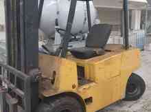 Forklift, 2010 il