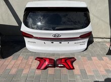 "Hyundai Santa Fe, 2020-2022" arxa baqaj qapısı