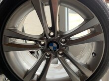 "BMW F30" R18 diskləri