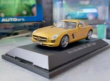 Коллекционная модель "Mercedes-Benz SLS AMG Coupe C197 gold Metallic 2010"
