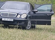 Mercedes E 240, 2002 il